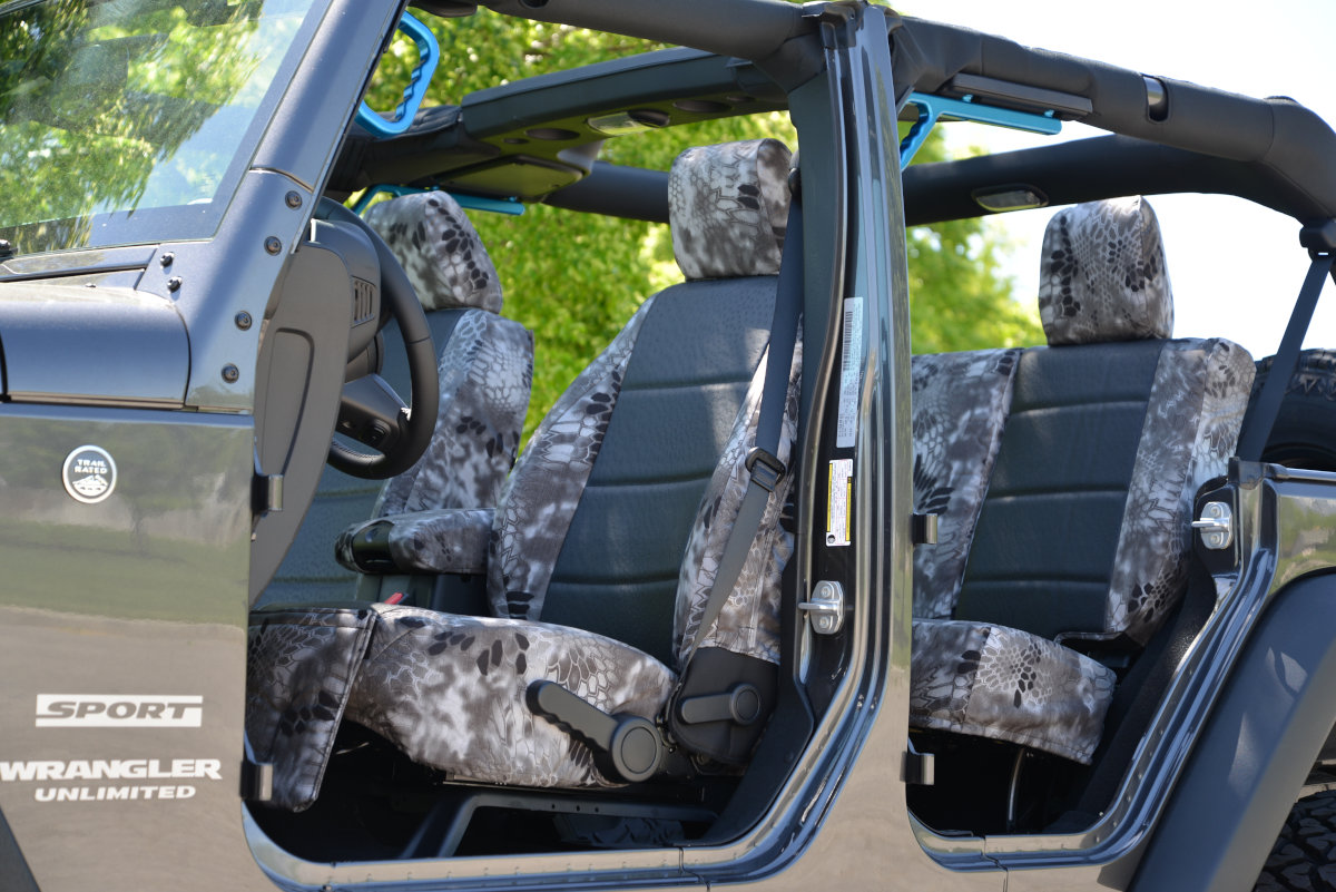 2017 Jeep Wrangler (Pistol Pocket Shown)