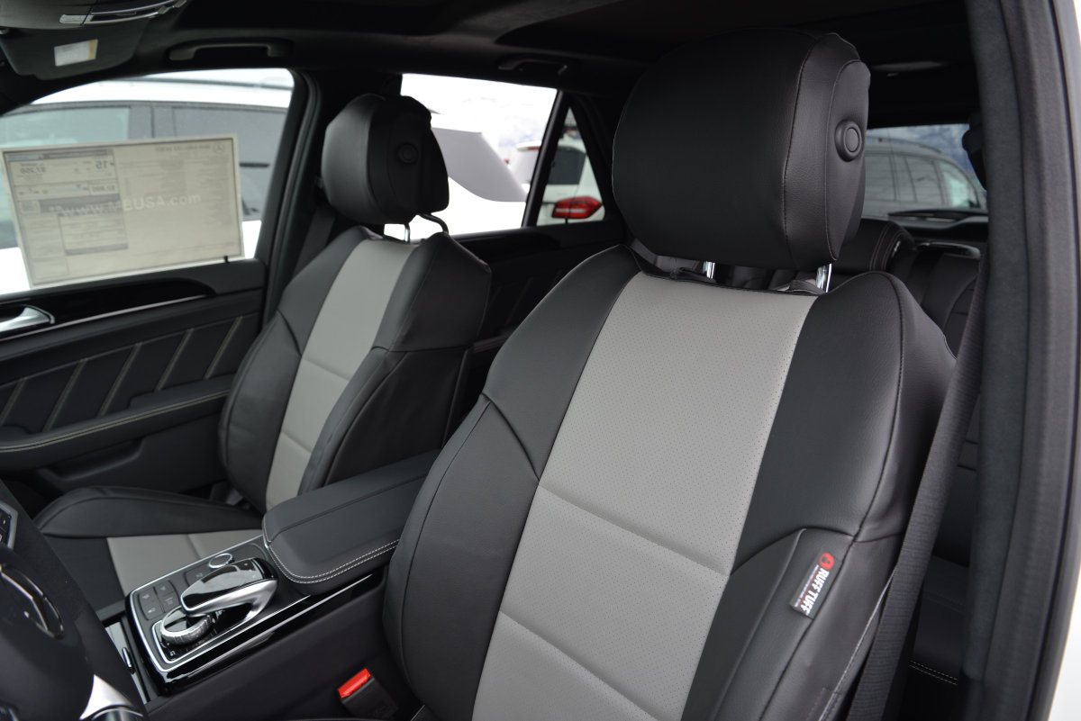 2018 Mercedes-Benz GLE Class (console not covered)