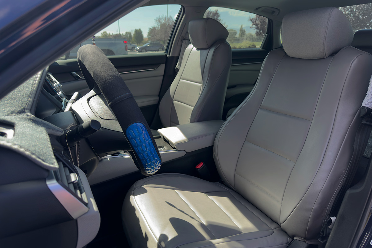 2020 Honda Accord (headrests and center console not covered)